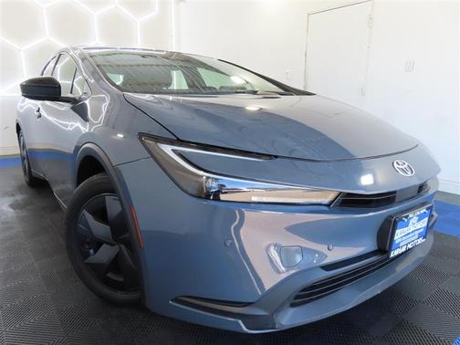 Gray 2024 Toyota Prius LE/XLE/LIMITED
