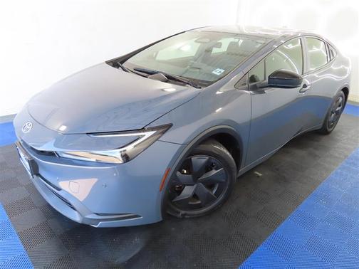 Gray 2024 Toyota Prius LE/XLE/LIMITED