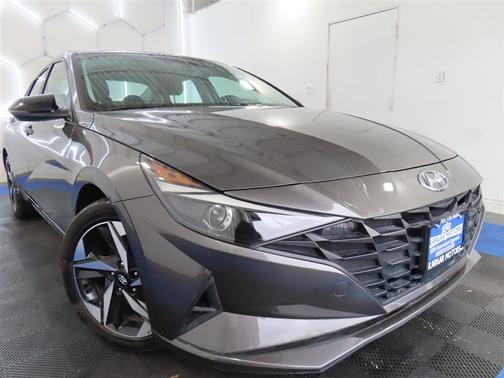 Gray 2023 Hyundai ELANTRA SEL