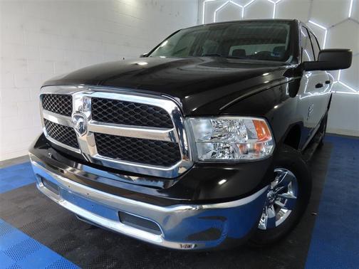 2021 RAM 1500 Classic SLT