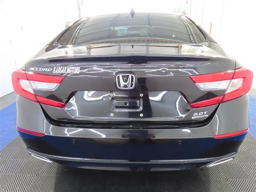 Black 2018 Honda Accord Touring 2.0T