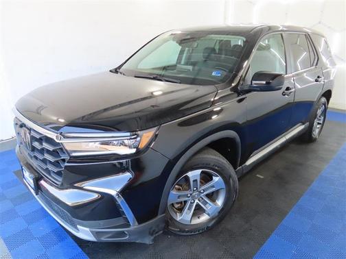 Black 2023 Honda Pilot EX-L 8-Passenger