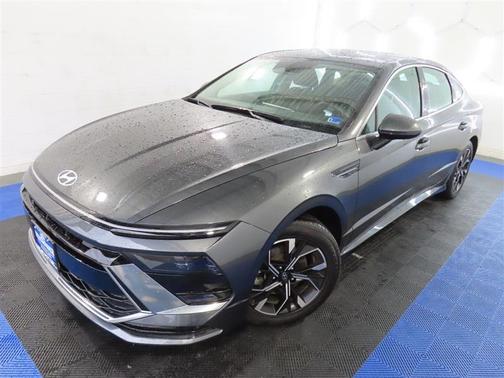 Gray 2025 Hyundai SONATA SEL