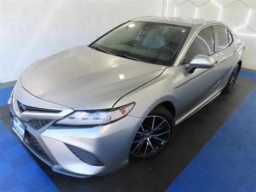 Silver 2021 Toyota Camry SE