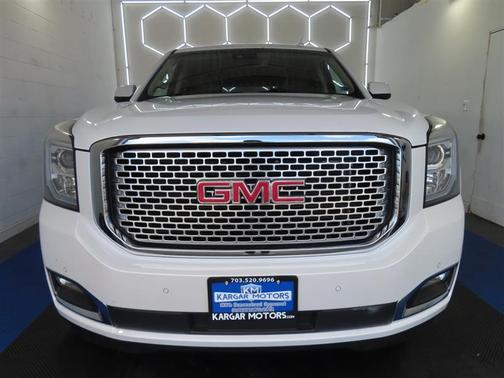 White 2017 GMC Yukon Denali