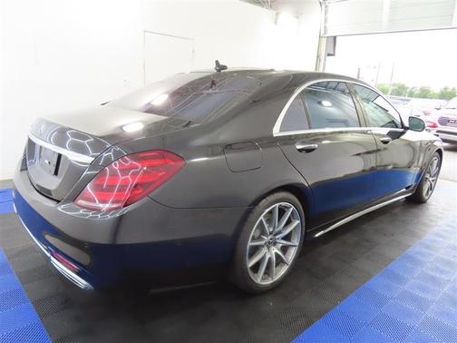 Black 2018 Mercedes-Benz S-Class S 560