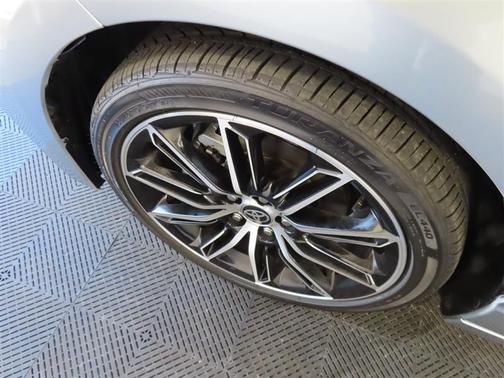 2022 Toyota Avalon Touring