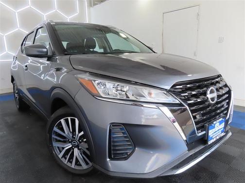 Gray 2024 Nissan Kicks SV