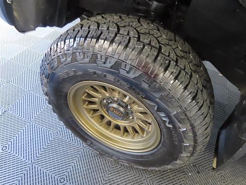 White 2017 Toyota Tacoma TRD Pro