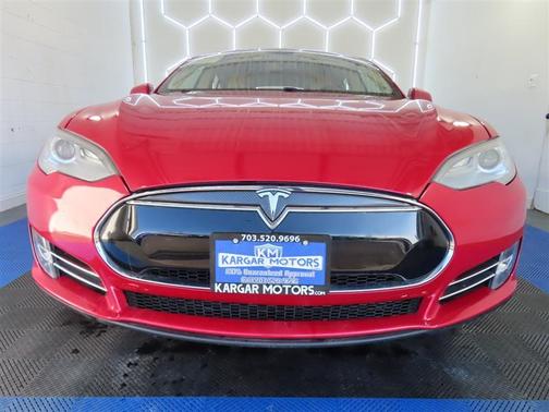 2013 Tesla Model S Performance