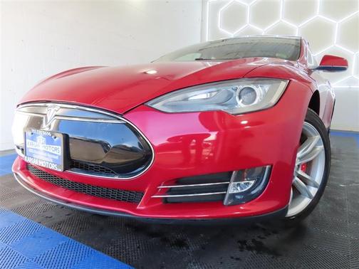 2013 Tesla Model S Performance