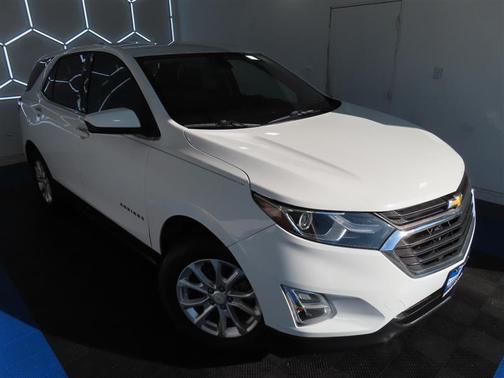 White 2018 Chevrolet Equinox 1LT