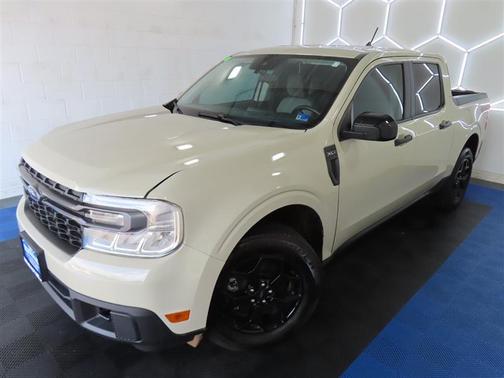 Gray 2024 Ford Maverick XLT