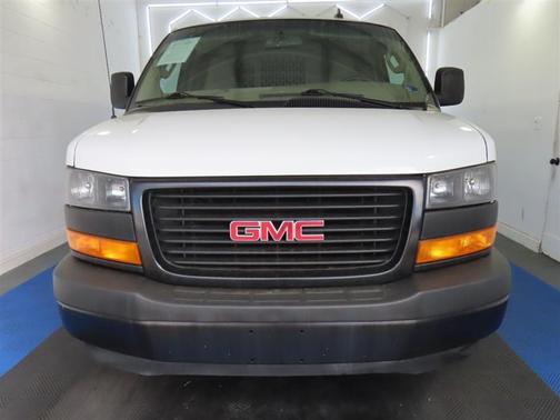 2023 GMC Savana 3500 Work Van