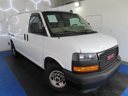 2023 GMC Savana 3500 Work Van