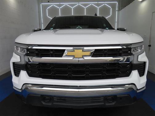 White 2025 Chevrolet Silverado 1500 LT