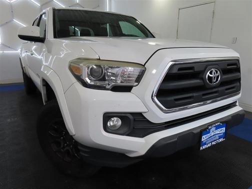 2017 Toyota Tacoma SR5