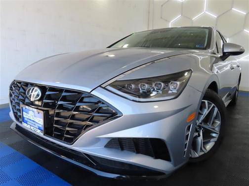 Silver 2023 Hyundai SONATA SEL
