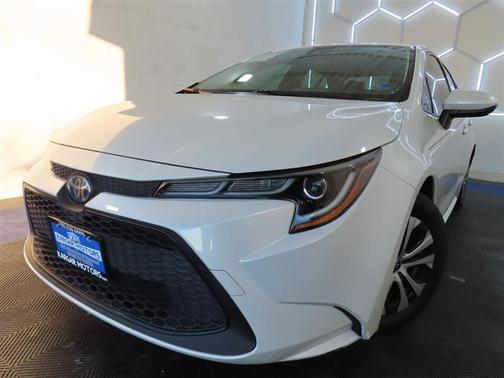2022 Toyota Corolla Hybrid LE