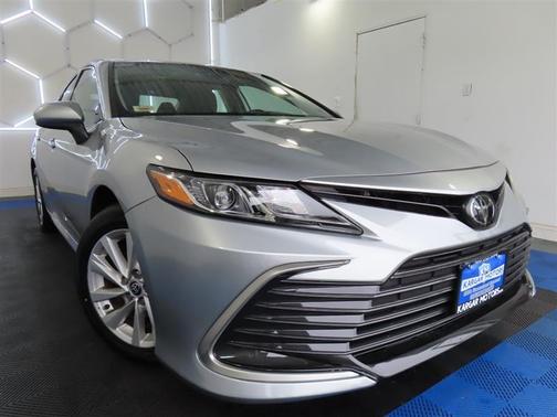 Silver 2023 Toyota Camry LE