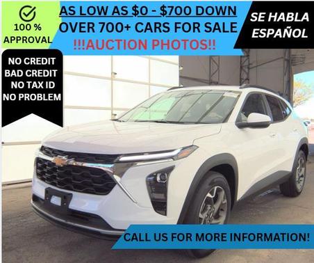 White 2025 Chevrolet Trax LT