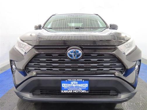 2021 Toyota RAV4 Hybrid XLE Premium