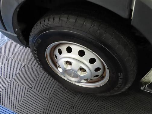 2022 Ford Transit-250 