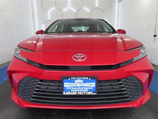 Red 2025 Toyota Camry LE