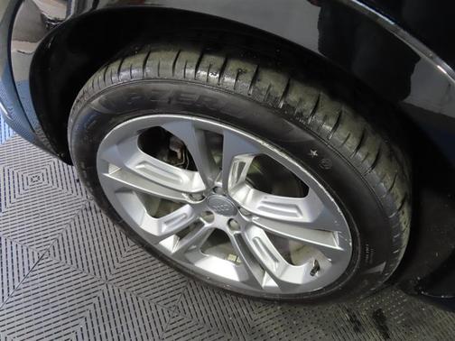 2018 Audi Q3 2.0T Premium Plus