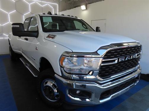 2024 RAM 3500 Big Horn