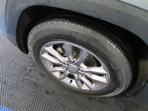 Silver 2023 GMC Terrain SLT