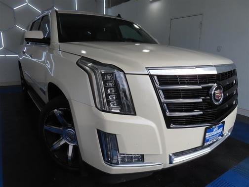 White 2015 Cadillac Escalade ESV Luxury