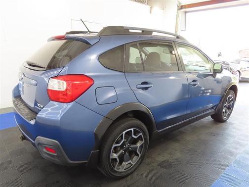 Marine Blue Pearl 2013 Subaru XV Crosstrek 2.0i Limited