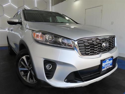 Silver 2019 Kia Sorento EX V6