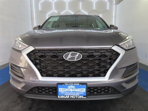 2021 Hyundai TUCSON SE