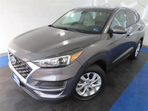 2021 Hyundai TUCSON SE