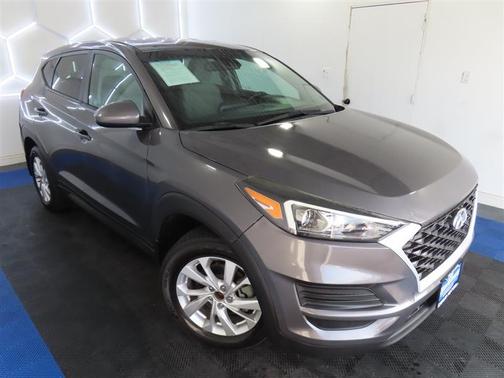 2021 Hyundai TUCSON SE