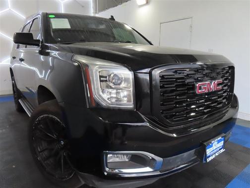 Black 2018 GMC Yukon SLE