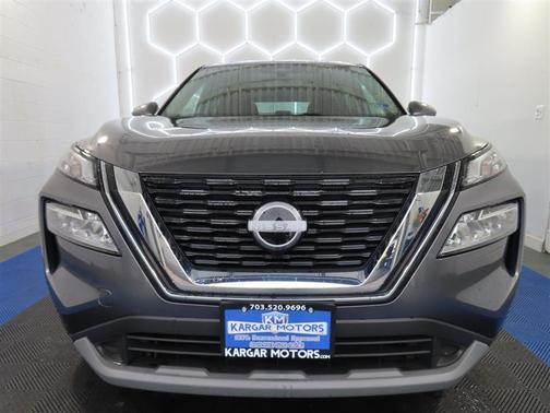 Gun Metallic 2023 Nissan Rogue SV