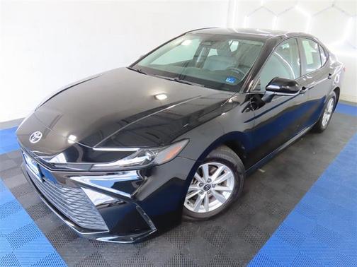 Black 2025 Toyota Camry LE