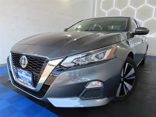 Gun Metallic 2021 Nissan Altima 2.5 SV