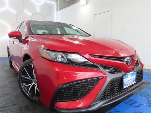 Red 2024 Toyota Camry SE