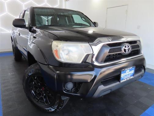 Black 2013 Toyota Tacoma