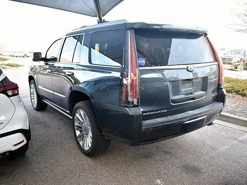 2019 Cadillac Escalade Platinum