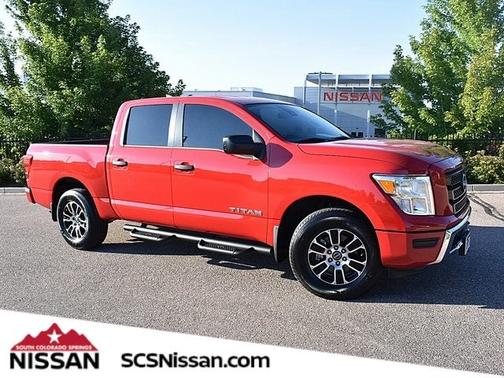 2024 Nissan Titan SV