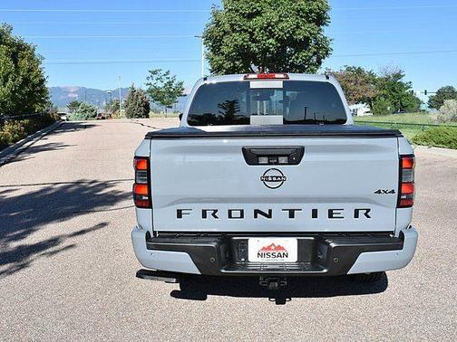 Boulder Gray Metallic 2026 Nissan Frontier SV