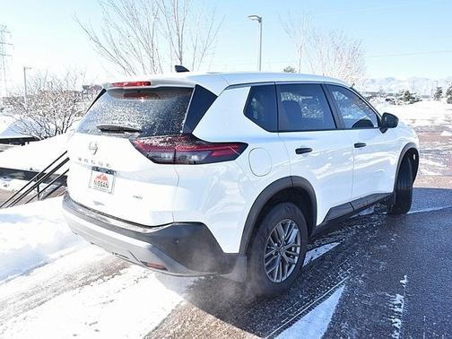 2022 Nissan Rogue S