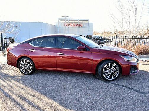 2023 Nissan Altima 2.5 SL