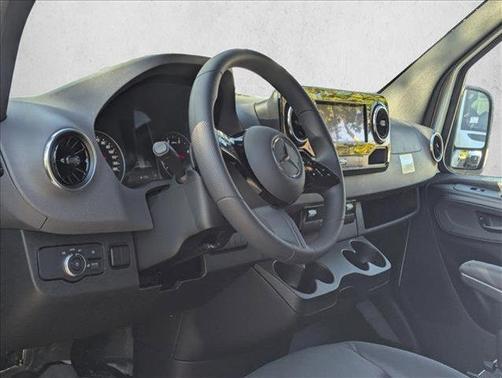 2025 Mercedes-Benz Sprinter 2500 High Roof