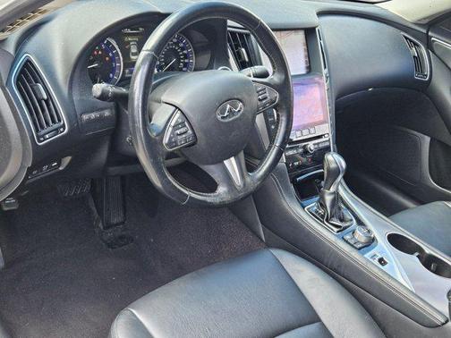 2016 INFINITI Q50 Base